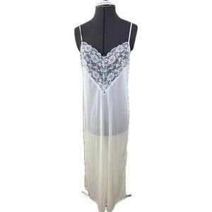 Vintage Sears Women’s Lace Full Slip Dress Night glow Size Small Ivory Cream USA